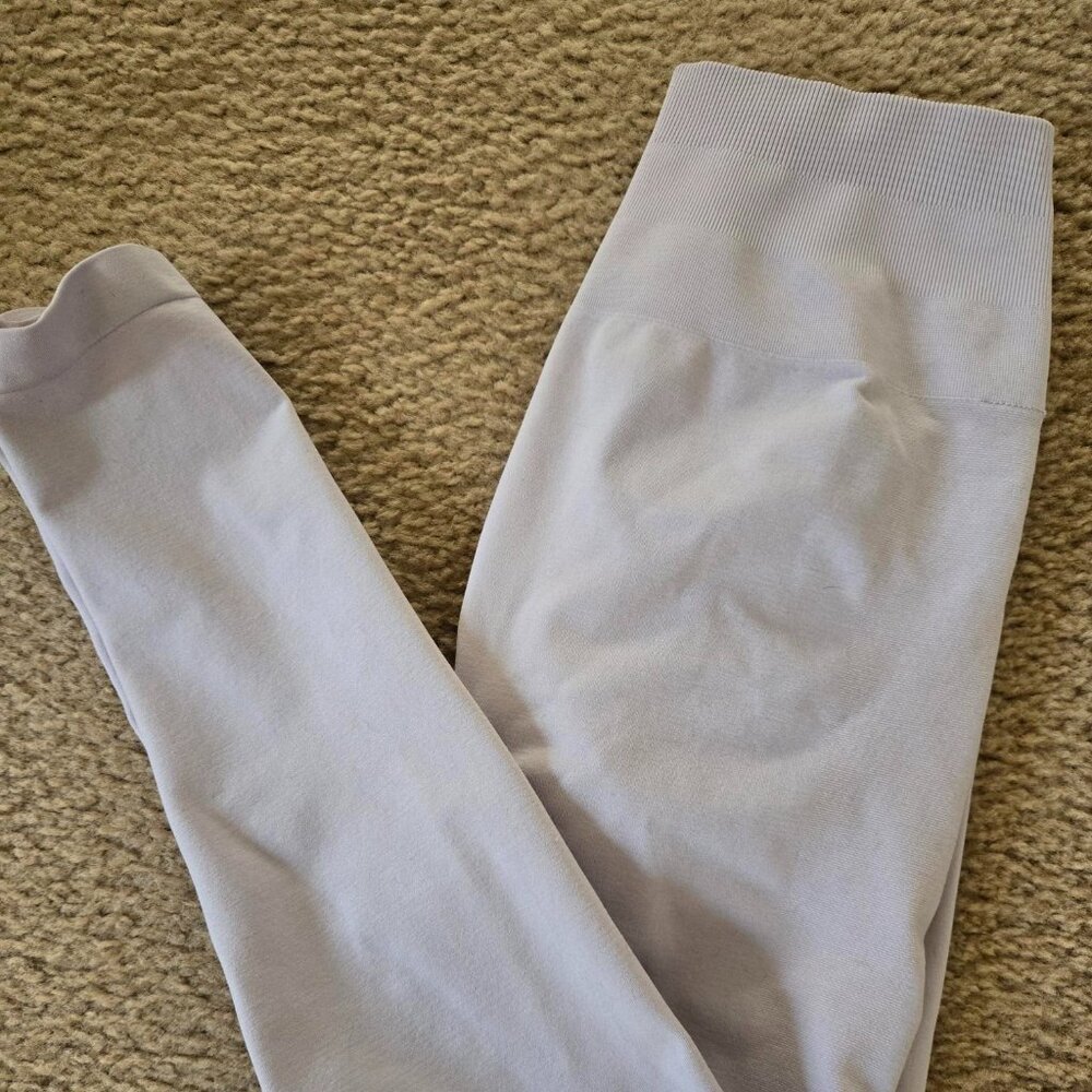 Alphalete Light Lavender Leggings